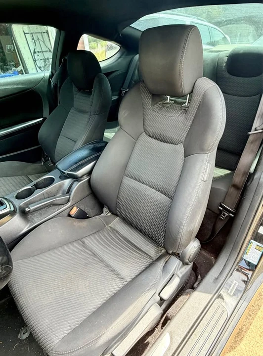 2014 Hyundai Genesis Coupe - Image 14 of 14