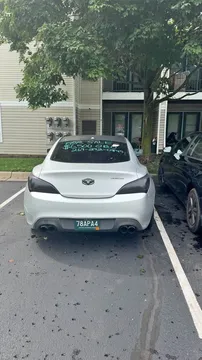 2014 Hyundai Genesis Coupe 2.0T Coupe 2D