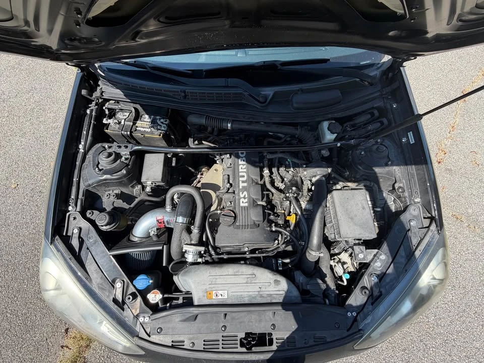 2014 Hyundai Genesis Coupe - Image 9 of 12