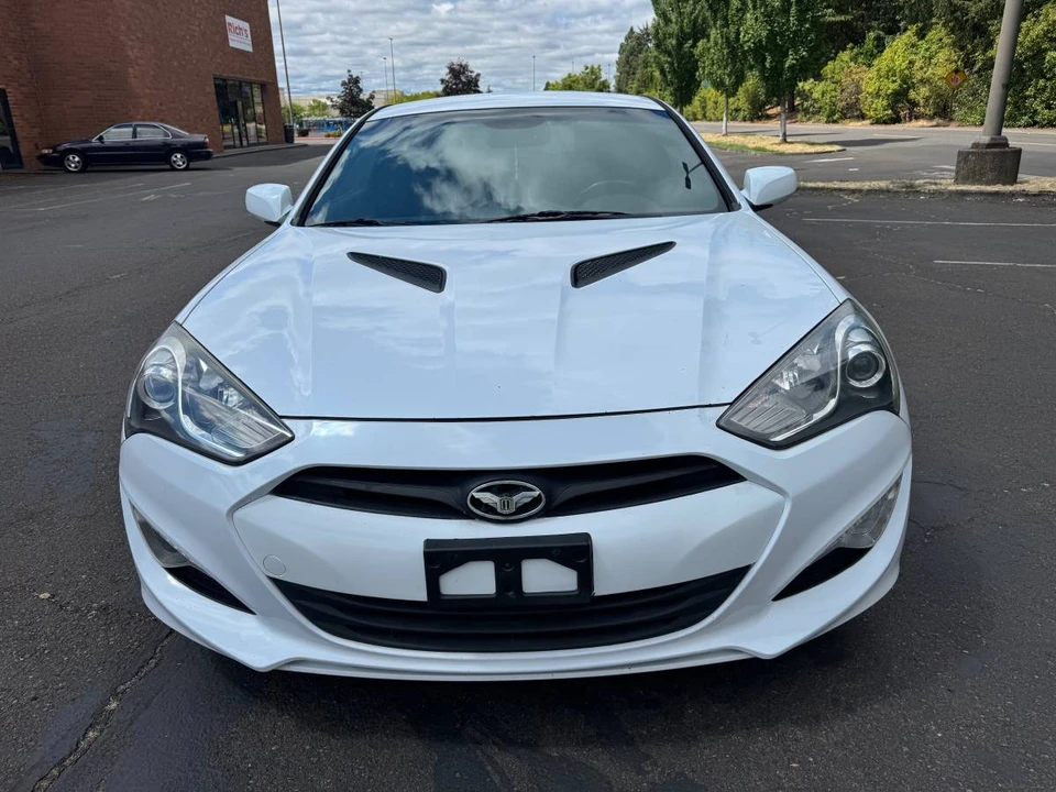 2014 Hyundai Genesis Coupe - Image 4 of 16