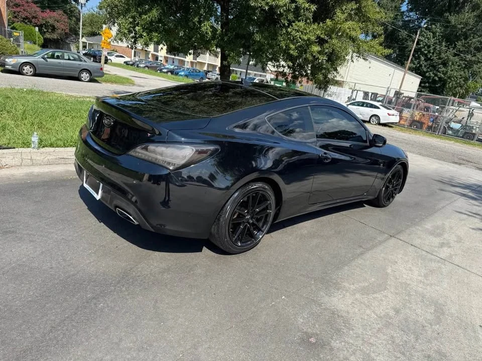2014 Hyundai Genesis Coupe - Image 3 of 20
