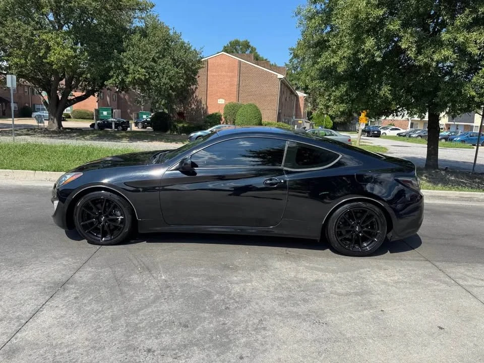 2014 Hyundai Genesis Coupe - Image 5 of 20
