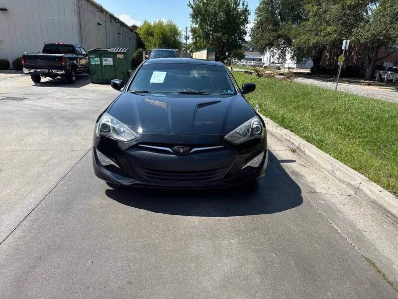 2014 Hyundai Genesis Coupe - Image 4 of 17