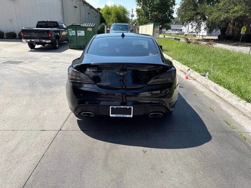 2014 Hyundai Genesis Coupe - Image 9 of 17