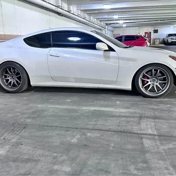 2014 Hyundai Genesis Coupe 2.0T R-Spec