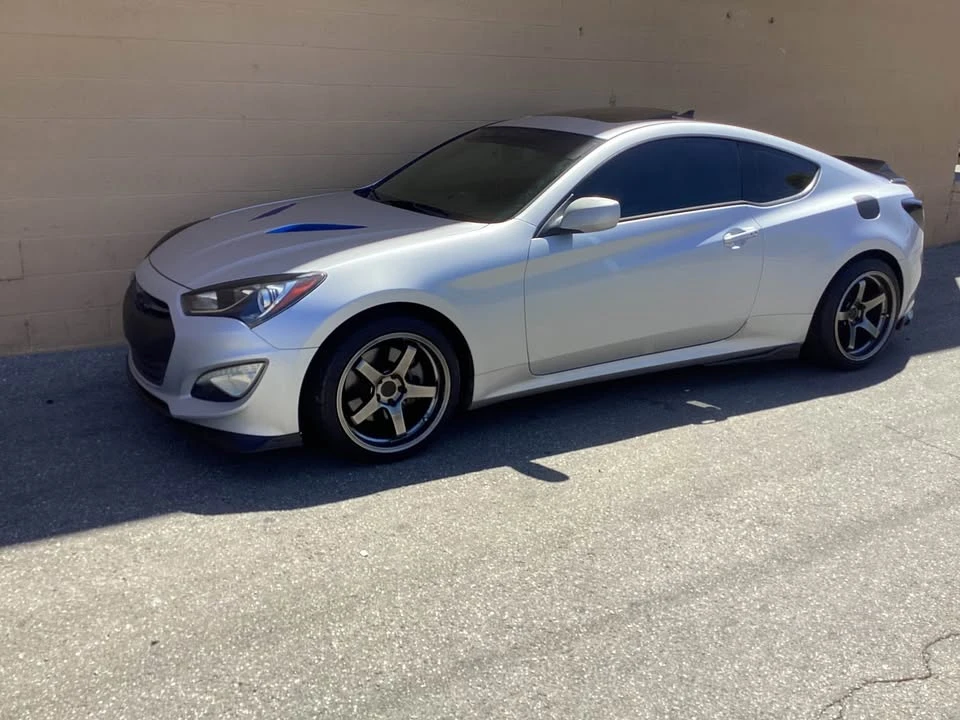 2014 Hyundai - Image 2 of 7