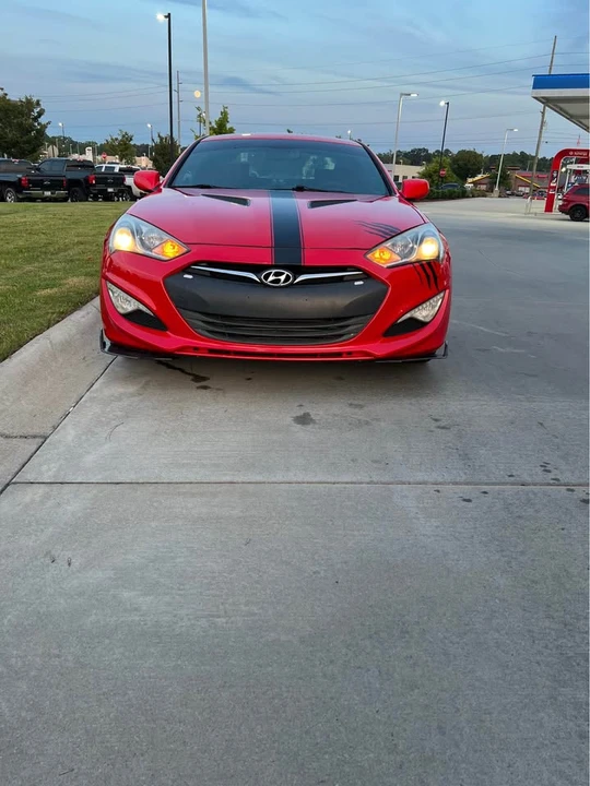 2014 Hyundai Genesis Coupe - Image 4 of 12