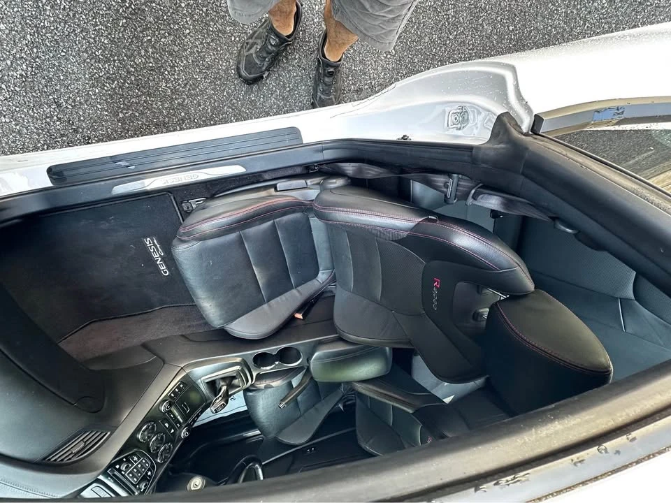 2014 Hyundai Genesis Coupe - Image 11 of 11