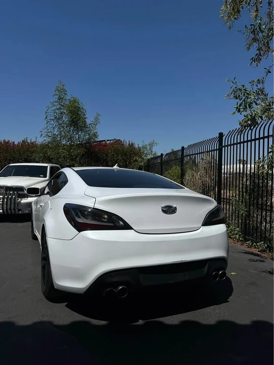 2014 Hyundai Genesis Coupe - Image 3 of 14
