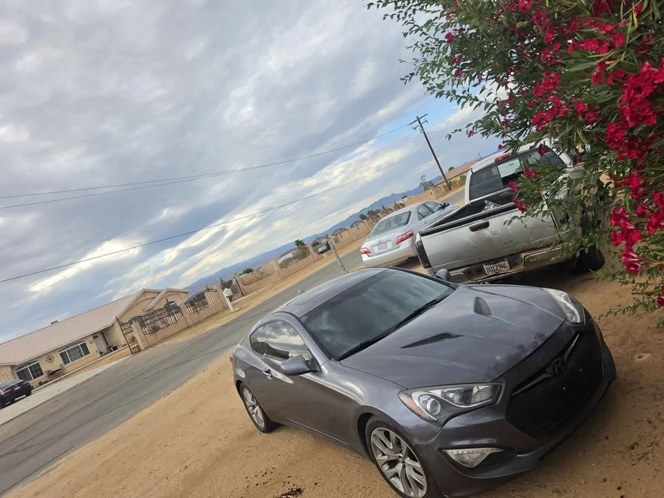 2014 Hyundai Genesis Coupe - Image 2 of 7