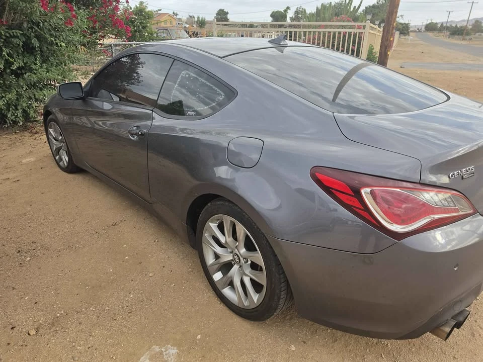 2014 Hyundai Genesis Coupe - Image 4 of 7