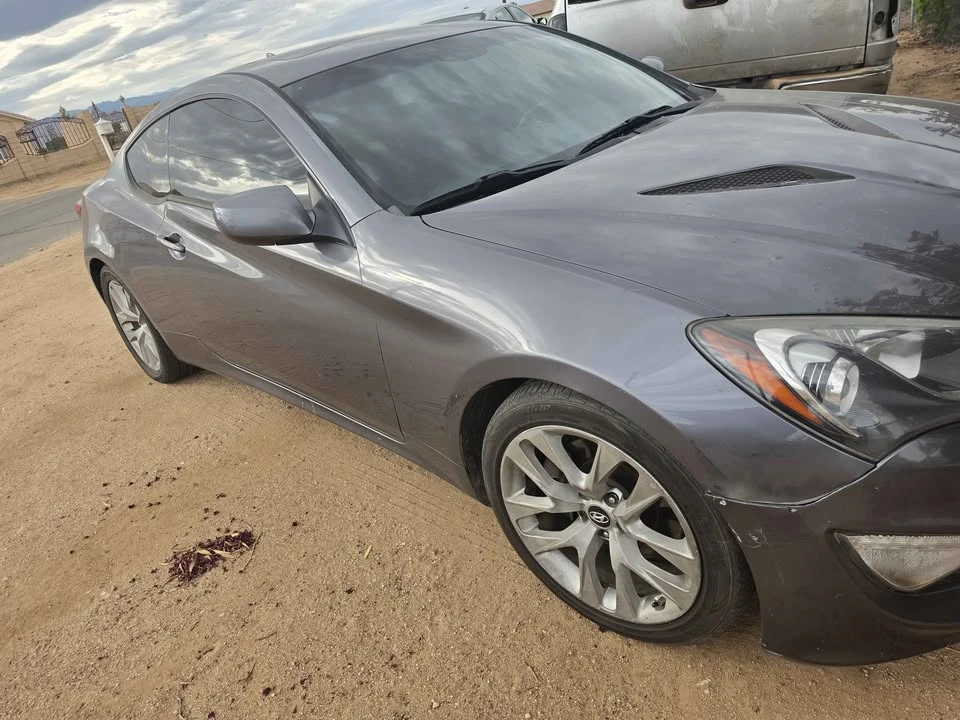 2014 Hyundai Genesis Coupe - Image 7 of 8