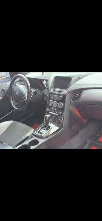 2014 Hyundai Genesis Coupe - Image 5 of 7
