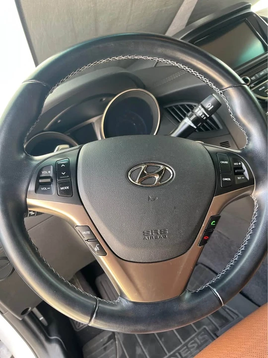 2014 Hyundai Genesis Coupe - Image 13 of 15