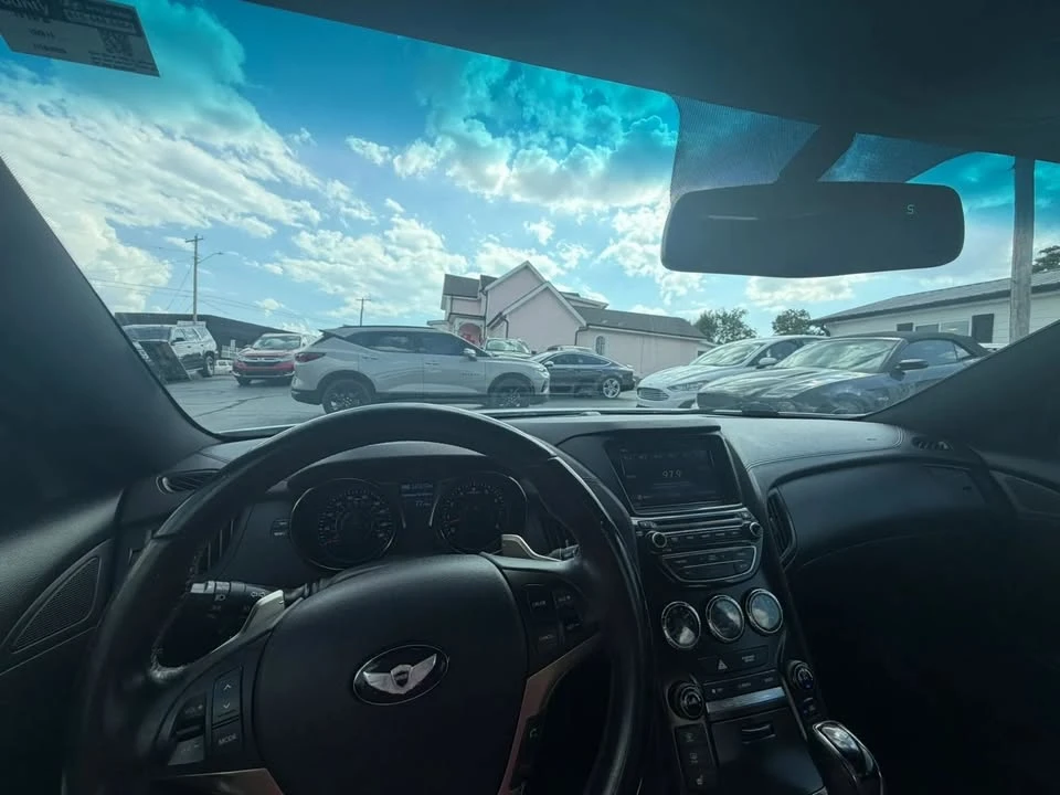 2014 Hyundai Genesis Coupe - Image 4 of 20