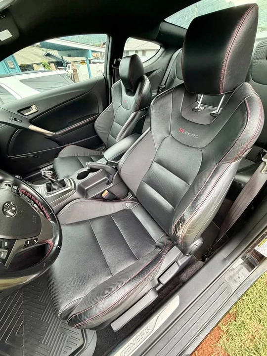 2014 Hyundai Genesis Coupe - Image 7 of 15