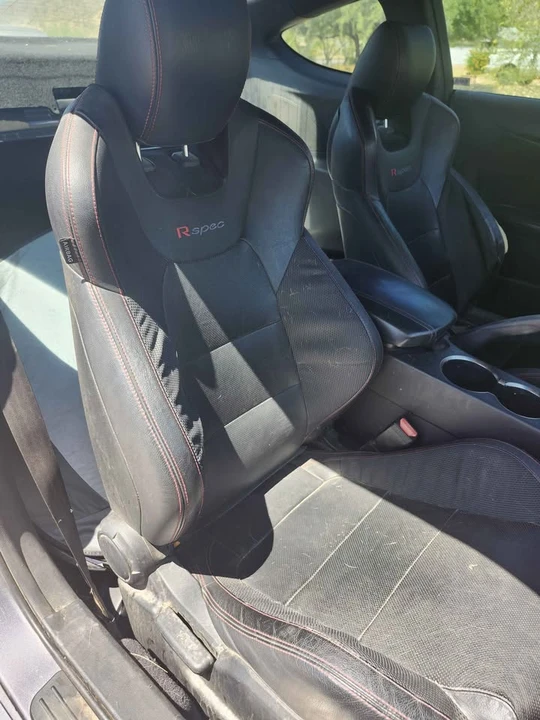 2014 Hyundai Genesis Coupe - Image 5 of 11