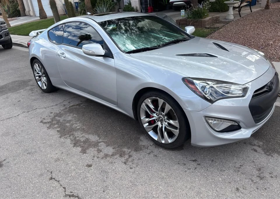 2014 Hyundai Genesis Coupe - Image 3 of 13