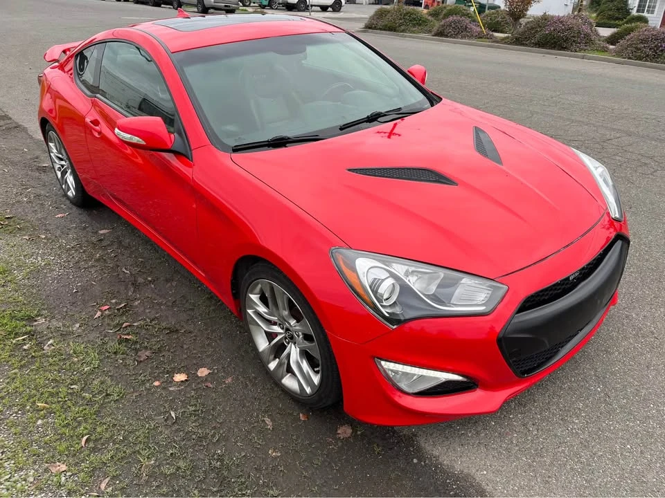 2014 Hyundai Genesis Coupe - Image 2 of 9