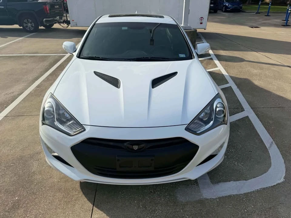 2014 Hyundai Genesis Coupe - Image 5 of 12