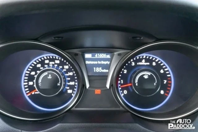 2014 Hyundai Genesis Coupe - Image 17 of 21