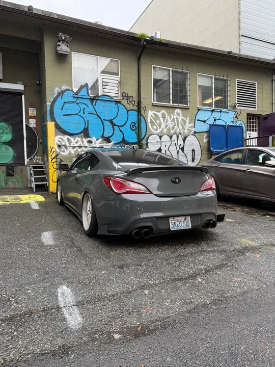 2014 Hyundai Genesis Coupe - Image 6 of 7