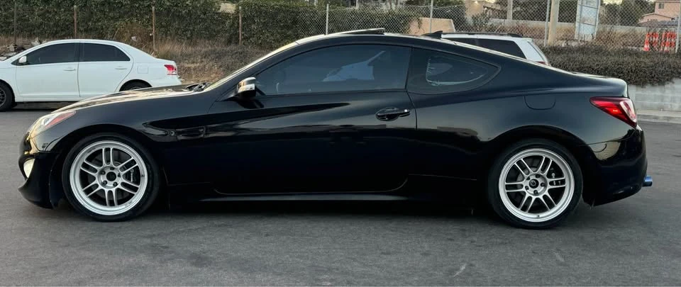 2014 Hyundai Genesis Coupe - Image 3 of 19