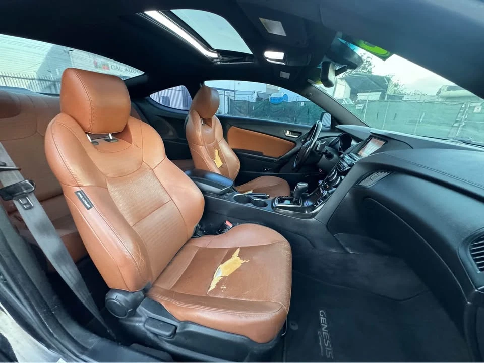 2014 Hyundai Genesis Coupe - Image 13 of 19