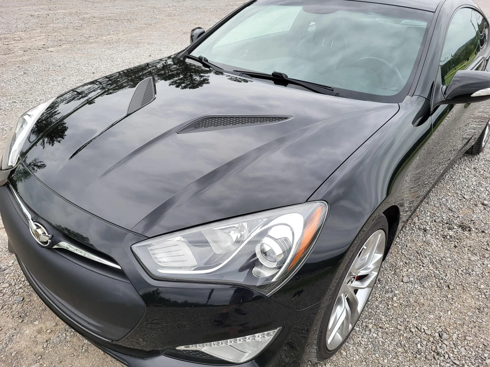 2014 Hyundai Genesis Coupe - Image 17 of 31