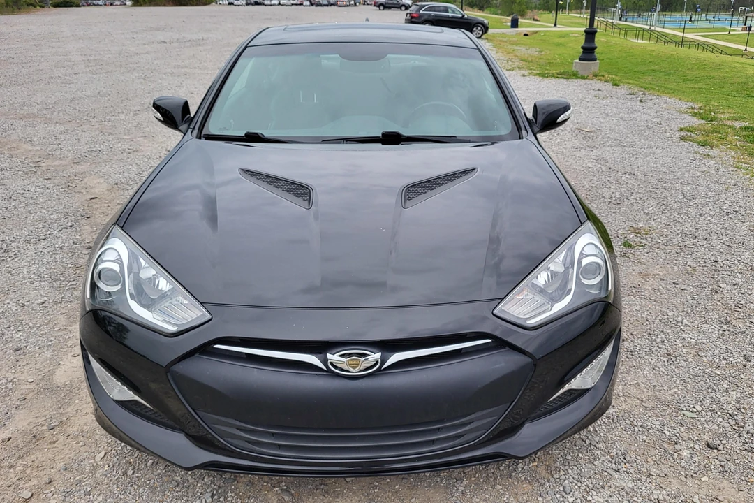 2014 Hyundai Genesis Coupe - Image 2 of 31