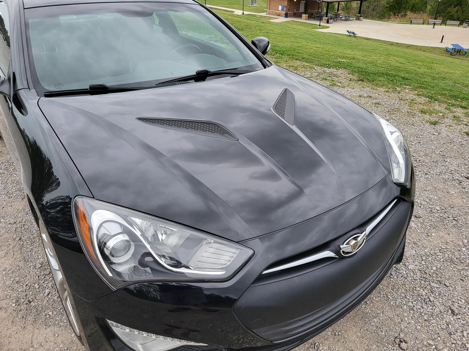 2014 Hyundai Genesis Coupe - Image 14 of 31