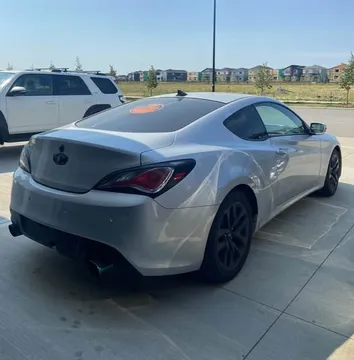 2014 Hyundai Genesis Coupe 2.0T Premium