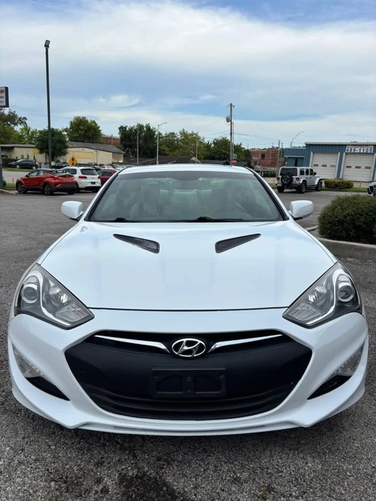 2014 Hyundai Genesis Coupe - Image 8 of 20