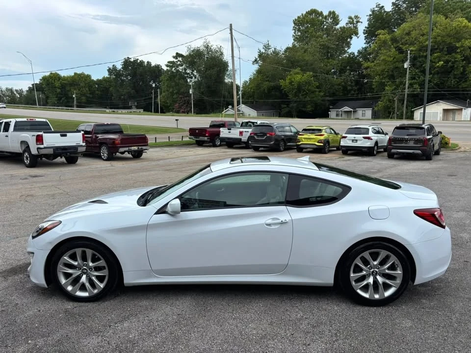 2014 Hyundai Genesis Coupe - Image 6 of 20