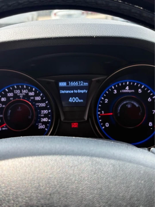 2014 Hyundai Genesis Coupe - Image 11 of 15