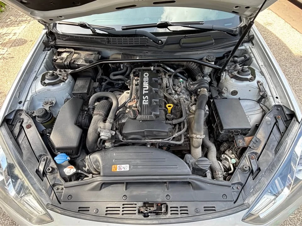 2014 Hyundai Genesis Coupe - Image 15 of 16