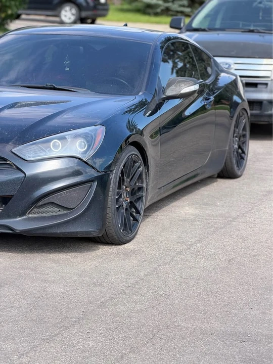 2014 Hyundai Genesis Coupe - Image 3 of 9