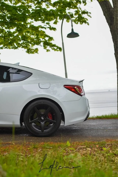 2014 Hyundai Genesis Coupe - Image 2 of 14
