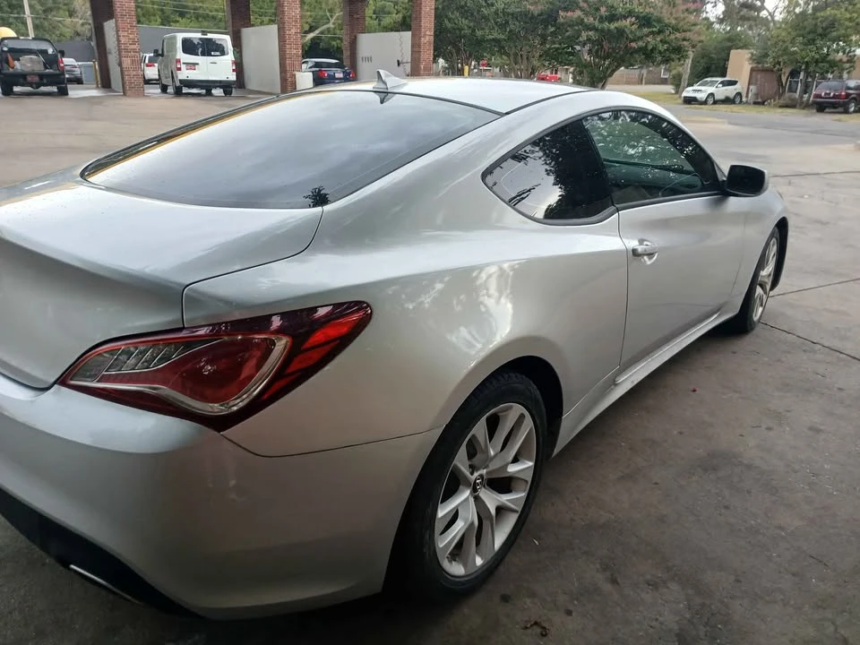 2014 Hyundai Genesis Coupe - Image 3 of 4
