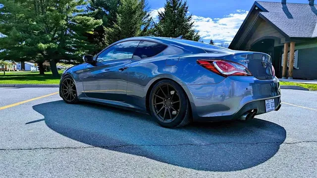 2014 Hyundai Genesis Coupe Premium 2.0t