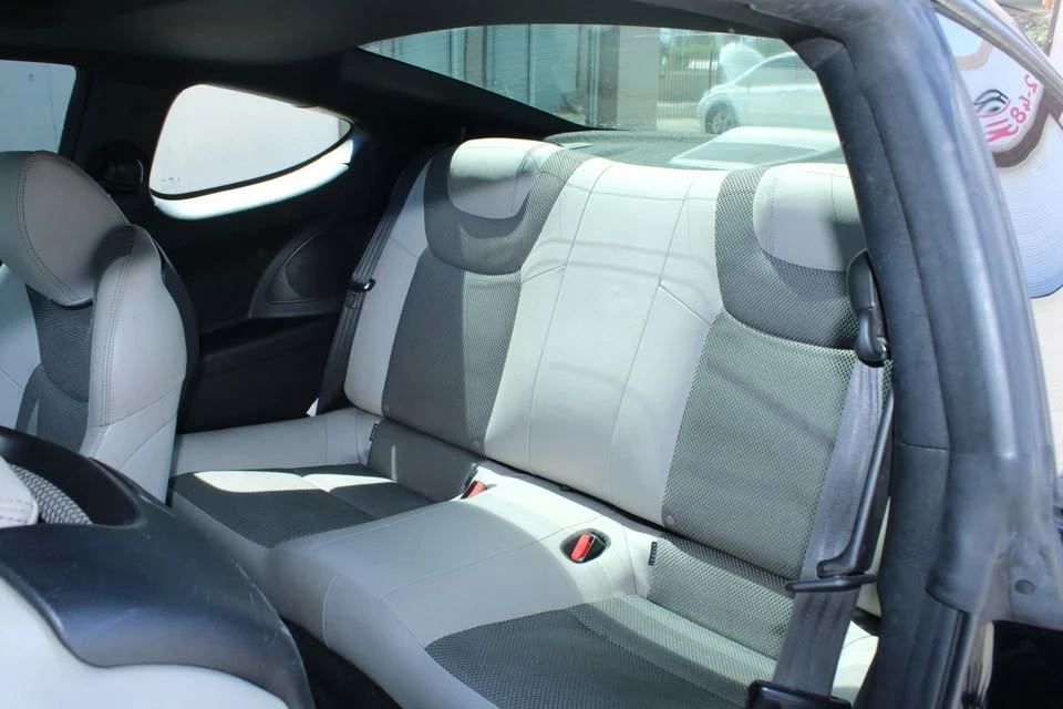 2014 Hyundai Genesis Coupe - Image 19 of 20