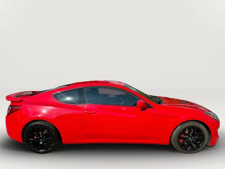 2014 Hyundai Genesis Coupe - Image 2 of 20