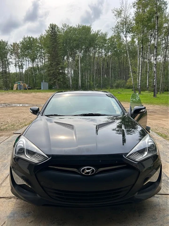 2014 Hyundai Genesis Coupe - Image 2 of 6