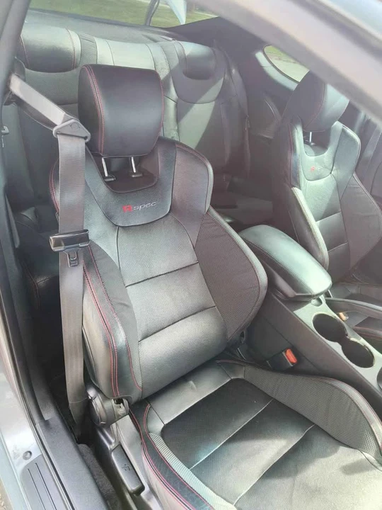 2014 Hyundai Genesis Coupe - Image 6 of 10