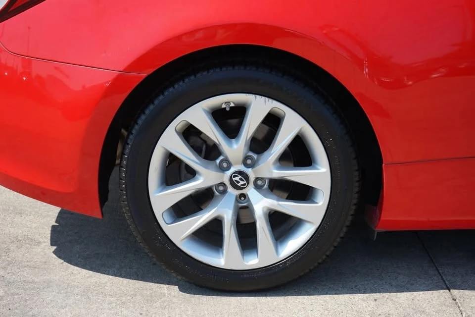 2014 Hyundai Genesis Coupe - Image 4 of 20
