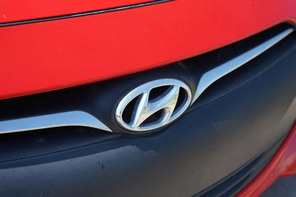 2014 Hyundai Genesis Coupe - Image 3 of 20