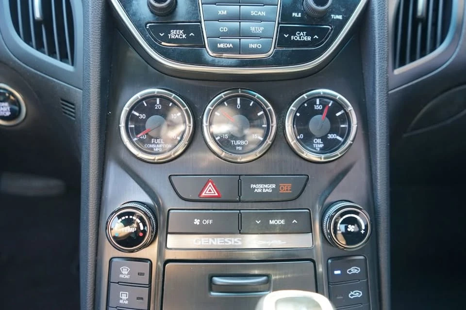 2014 Hyundai Genesis Coupe - Image 14 of 20