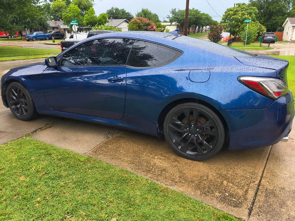 2014 Hyundai Genesis Coupe - Image 2 of 11