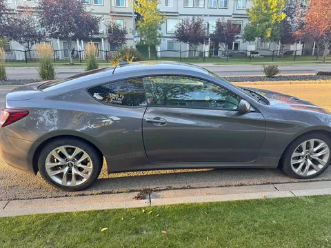 2014 Hyundai Genesis Coupe 2.0T