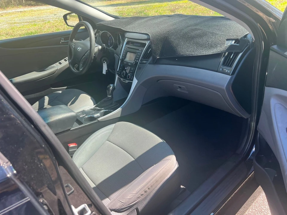 2014 Hyundai Sonata - Image 11 of 12